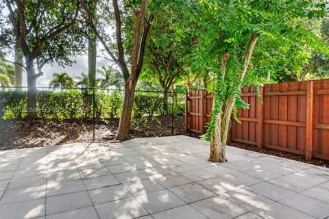 159 NE 36th Ter, Homestead FL - photo 6 of 60