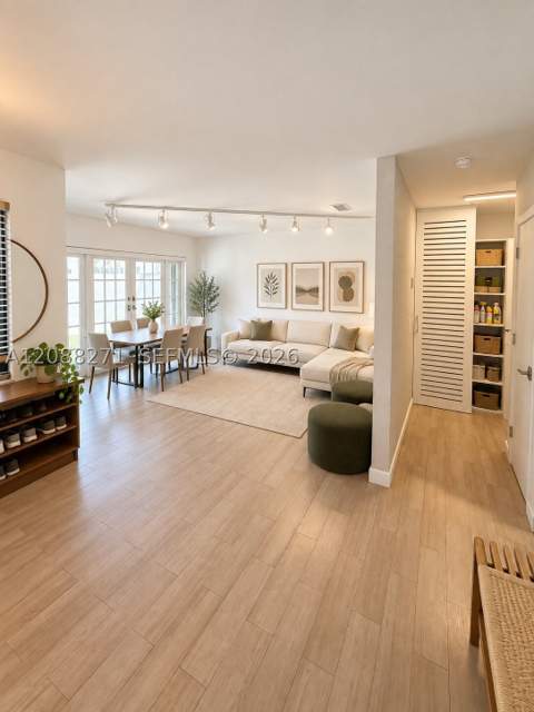 21204 Harbor Way 123-12, Aventura FL - photo 13 of 32