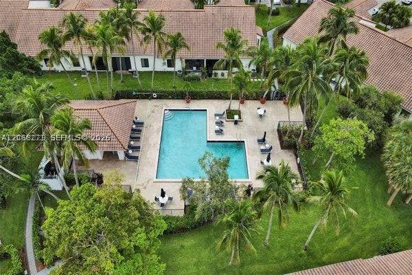 2 bedroom Townhouse at 21204 Harbor Way 123-12, Costain Villas Harbor Vil, Aventura — photo 3