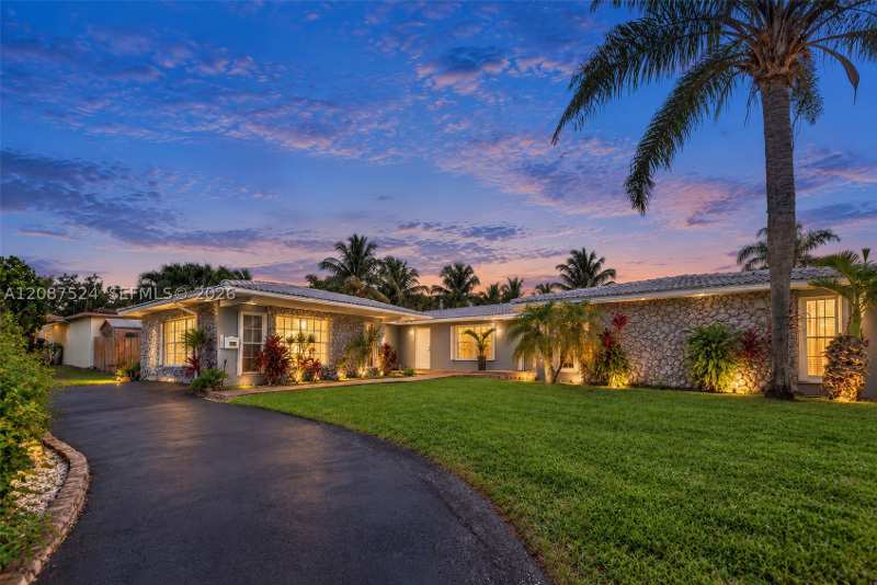 4 bedroom SingleFamilyResidence at 19885 NE 22nd Ave, North Lake Estates, Miami — photo 1