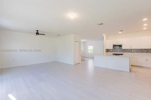 12740 SW 214th Ter, Miami FL - photo 16 of 48
