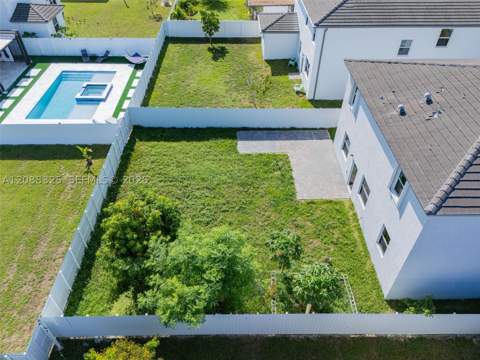 12740 SW 214th Ter, Miami FL - photo 6 of 48