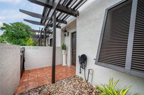 8999 SW 133rd Ct B, Miami FL - photo 10 of 33