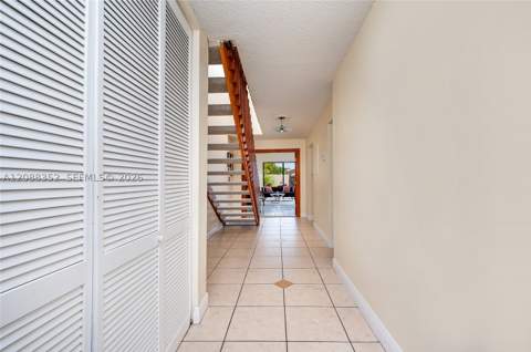 8999 SW 133rd Ct B, Miami FL - photo 16 of 33
