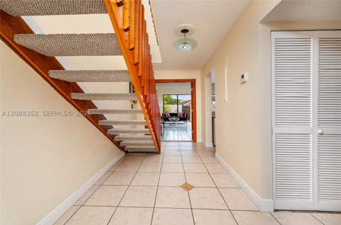 8999 SW 133rd Ct B, Miami FL - photo 19 of 33
