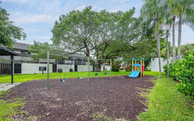 3 bedroom Townhouse at 8999 SW 133rd Ct B, Calusa Point, Miami — photo 4