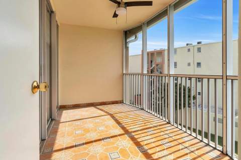 1690 NE 191st Street 405-1, North Miami Beach FL - photo 20 of 36