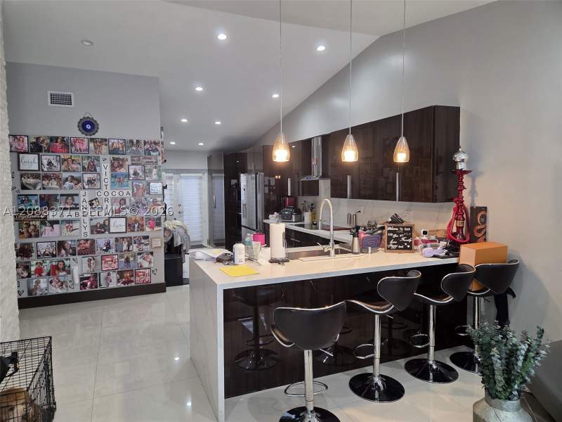 3 bedroom SingleFamilyResidence at 9085 NW 117th St, Maria Luisa Estates Sec 2, Hialeah Gardens — photo 5