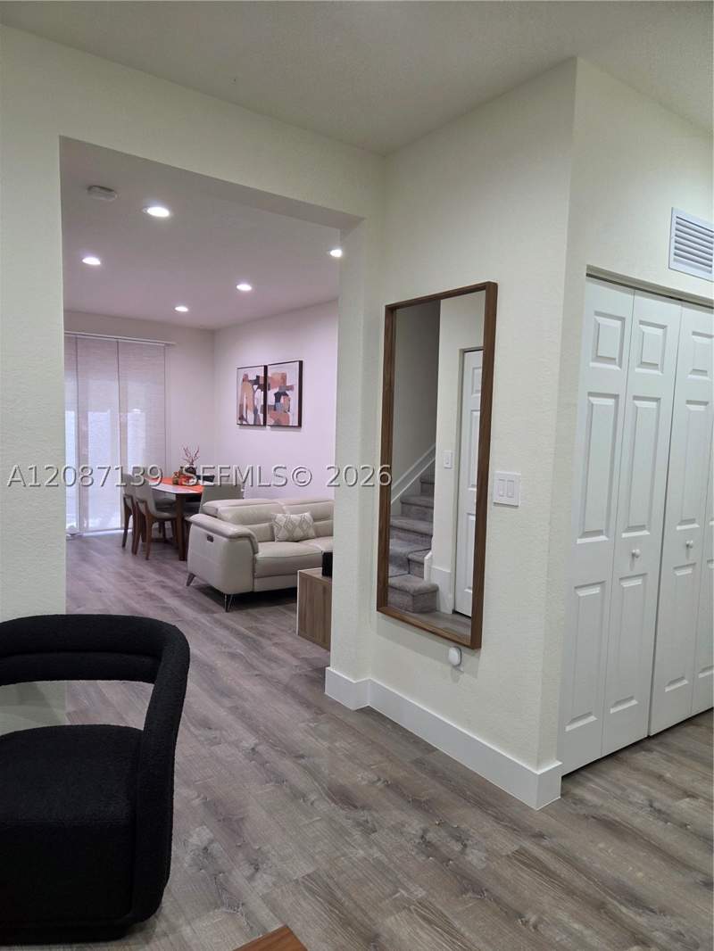 3 bedroom Villa at 11079 W 32nd Ln, Aquabella North Replat, Hialeah — photo 4