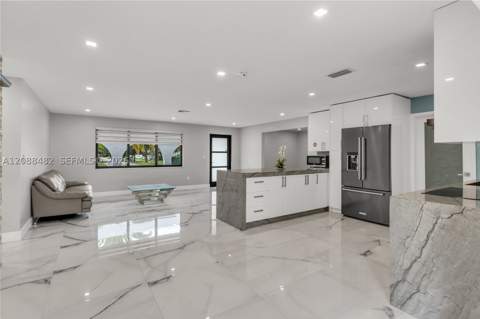 18731 SW 87th Ave, Cutler Bay FL - photo 11 of 39