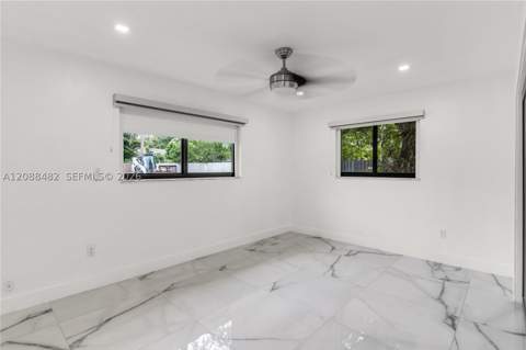 18731 SW 87th Ave, Cutler Bay FL - photo 17 of 39
