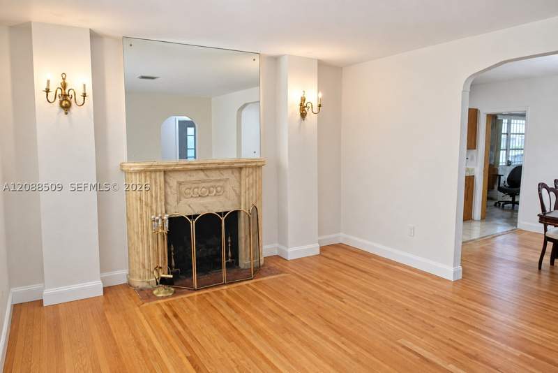 4 bedroom SingleFamilyResidence at 1771 SW 21st St, Shenandoah Manor Sec B, Miami — photo 3
