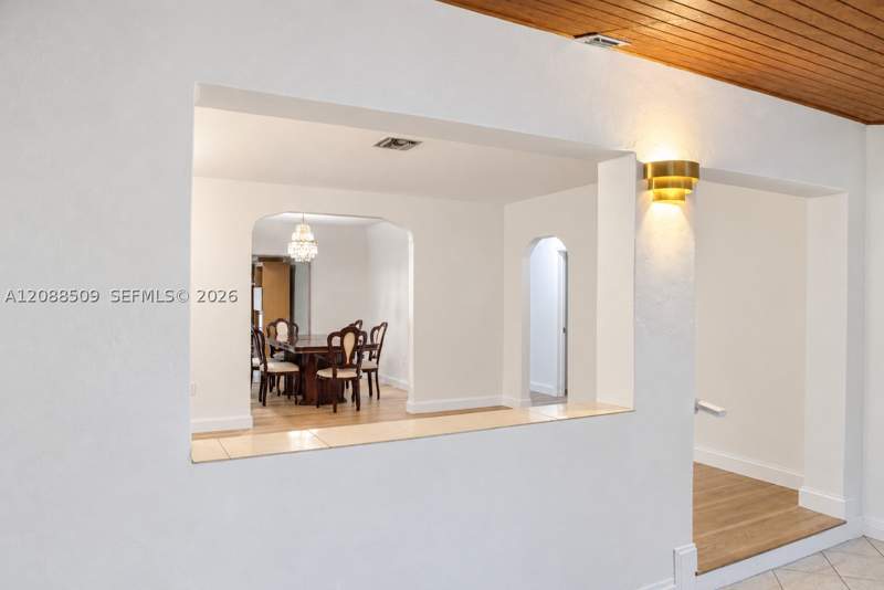 4 bedroom SingleFamilyResidence at 1771 SW 21st St, Shenandoah Manor Sec B, Miami — photo 4