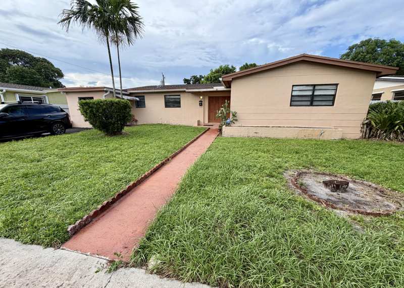 3 bedroom SingleFamilyResidence at 2021 NW 187th Street, Windward Estates Sec 1, Miami Gardens — photo 1
