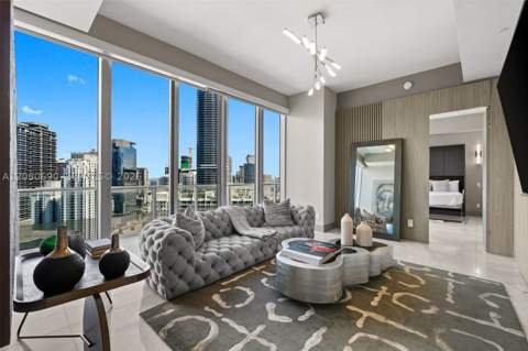 1300 Brickell Bay Dr Ph4400, Miami FL - photo 22 of 38