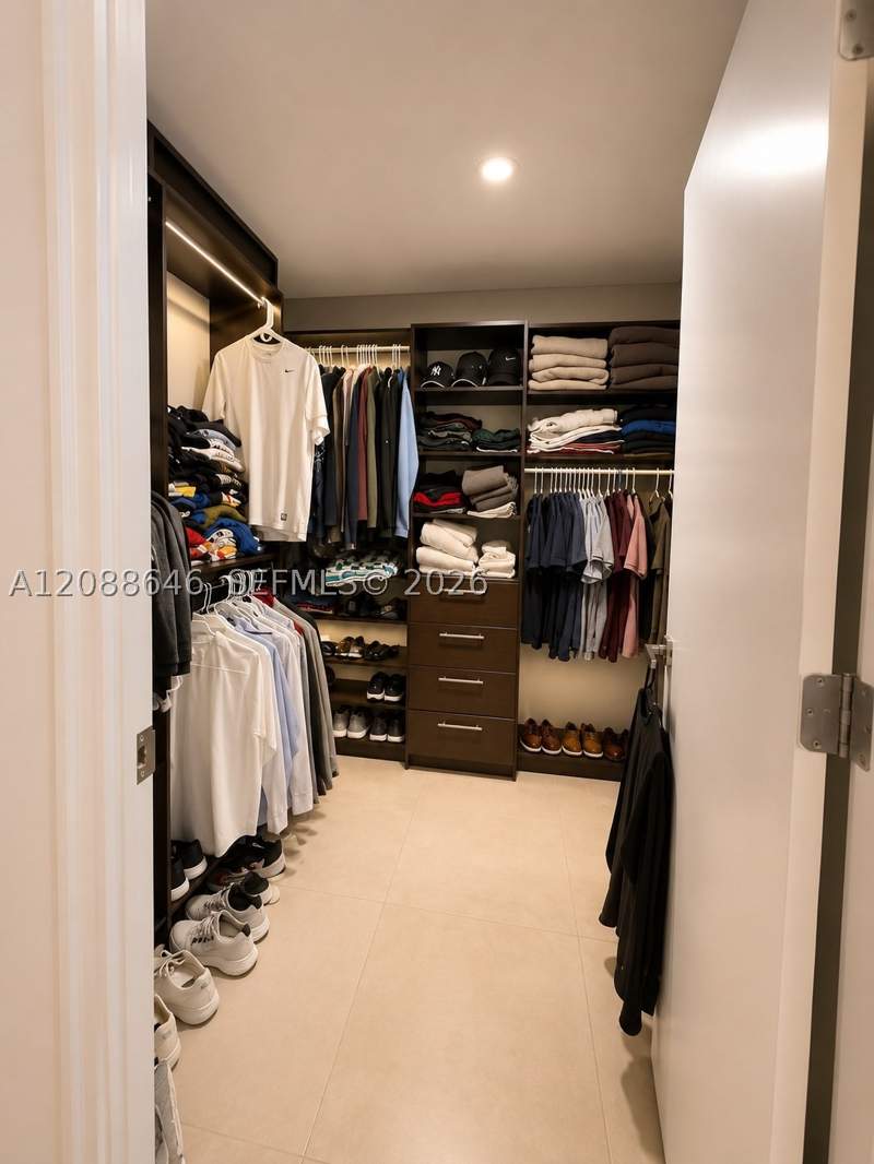 1 bedroom Condominium at 1080 Brickell Ave 907, The Bondo (1080 Brickell), Miami — photo 4