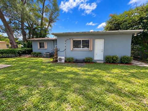 1869 NW 83rd Ter, Miami FL - photo 11 of 12