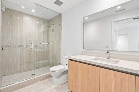 2411 Laguna Cir 1402, Miami FL - photo 10 of 52
