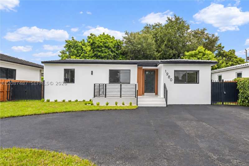 4 bedroom SingleFamilyResidence at 1980 SW 32nd Ave, Coral Gate Sec B, Miami — photo 1
