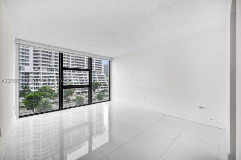 600 NE 36th St 508, Miami FL - photo 18 of 59