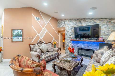 1111 San Remo Cir, Homestead FL - photo 12 of 34