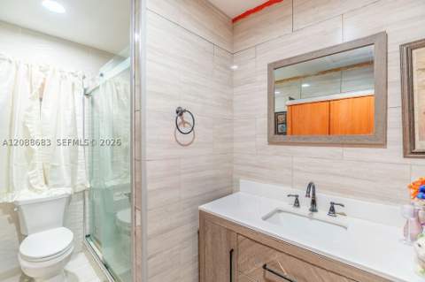 1111 San Remo Cir, Homestead FL - photo 17 of 34
