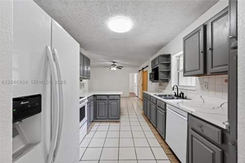 19920 SW 118th Pl, Miami FL - photo 18 of 60