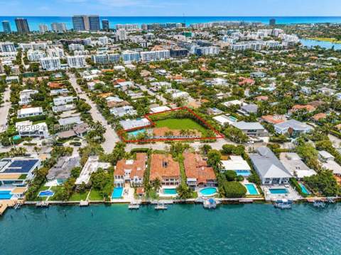 10031 W Broadview Dr, Bay Harbor Islands FL - photo 9 of 15