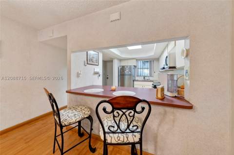 305 W 68th St 419, Hialeah FL - photo 12 of 47