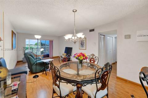 305 W 68th St 419, Hialeah FL - photo 15 of 47
