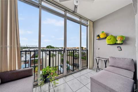 305 W 68th St 419, Hialeah FL - photo 20 of 47