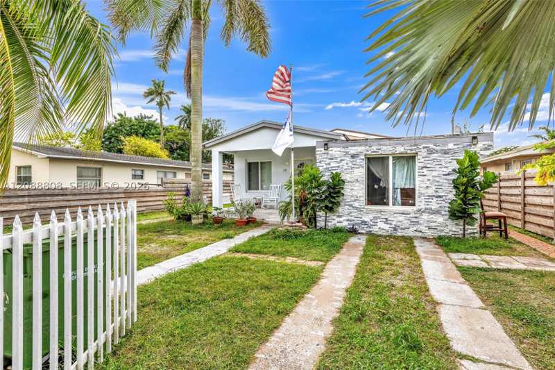 3 bedroom SingleFamilyResidence at 110 NE 9th Ct, Tatum Ridgedale Addn, Homestead — photo 1