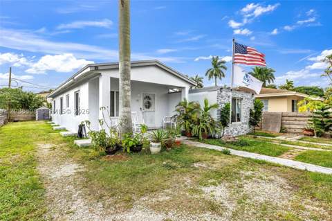 110 NE 9th Ct, Homestead FL - photo 22 of 26