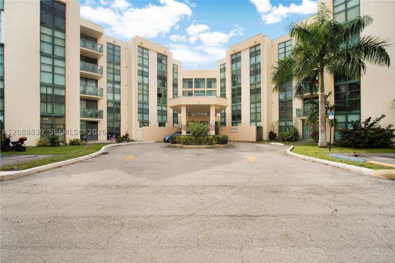 3 bedroom Condominium at 2075 SW 122nd Ave 130, Coral Towers Condo, Miami — photo 1