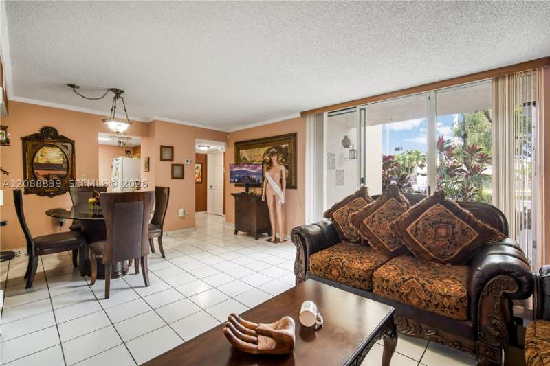 3 bedroom Condominium at 2075 SW 122nd Ave 130, Coral Towers Condo, Miami — photo 3