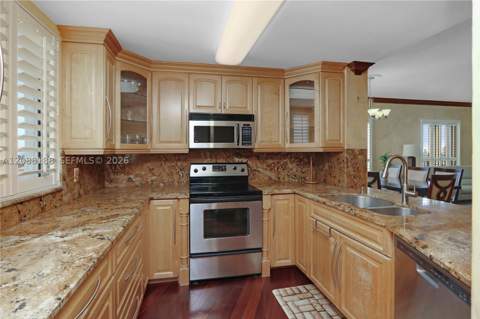 10 Aragon Ave 1216, Coral Gables FL - photo 15 of 48