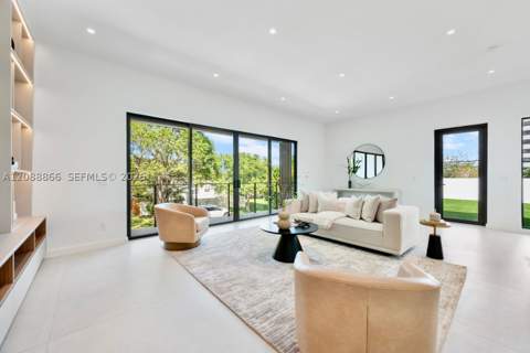 300 NE 48th St, Miami FL - photo 13 of 32