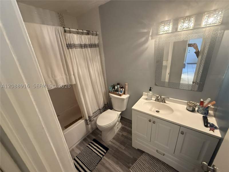 2 bedroom Condominium at 7823 Miller Dr C207, Lakewood Villas Condo, Miami — photo 3