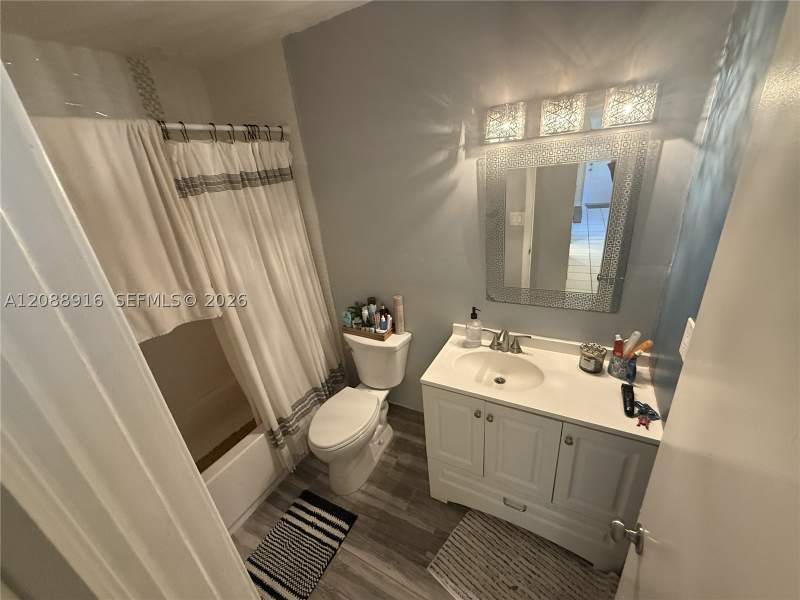 2 bedroom Condominium at 7823 Miller Dr C207, Lakewood Villas Condo, Miami — photo 4