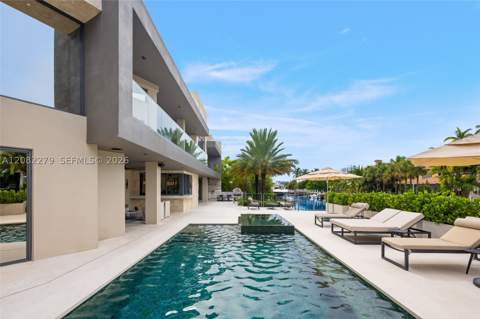 16495 NE 32nd Ave, North Miami Beach FL - photo 23 of 55
