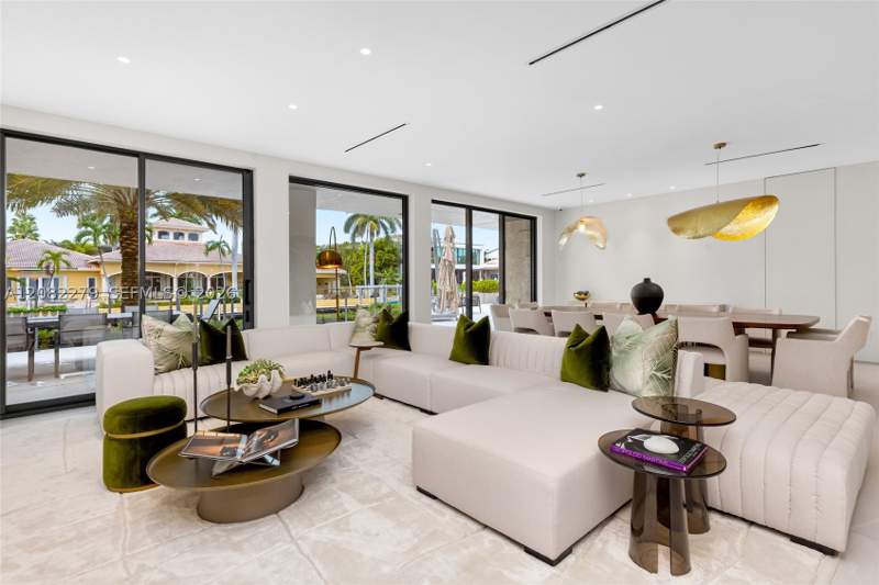 6 bedroom SingleFamilyResidence at 16495 NE 32nd Ave, Eastern Shores, North Miami Beach — photo 5