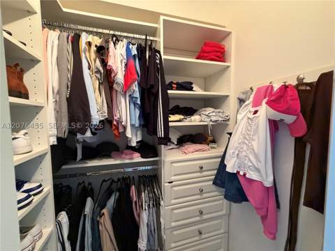 5077 NW 7th St 1202, Miami FL - photo 9 of 30