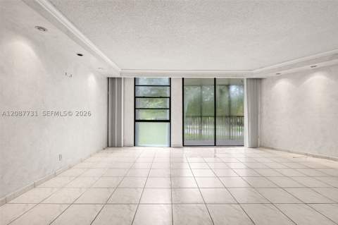 3301 N Country Club Dr 208, Aventura FL - photo 17 of 42
