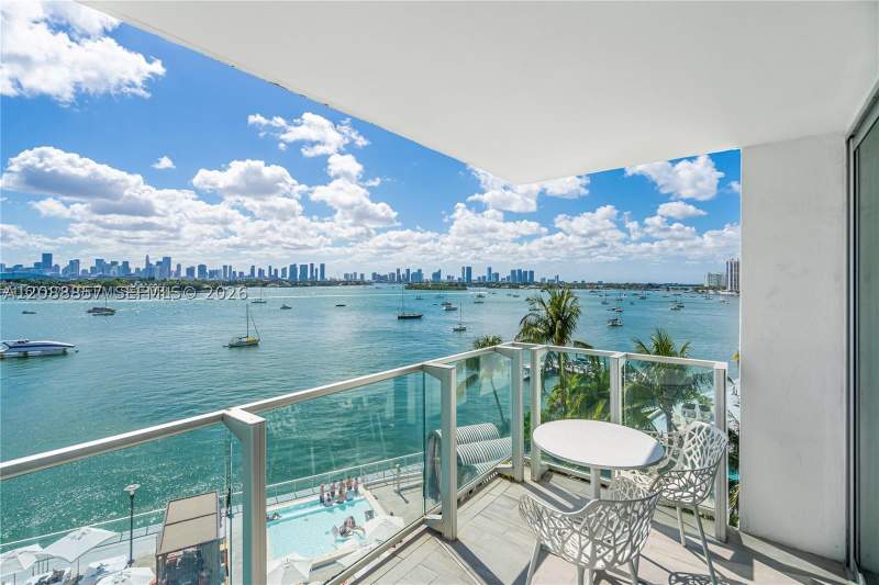 2 bedroom Condominium at 1100 West Ave 616, 1100 West Condo, Miami Beach — photo 2