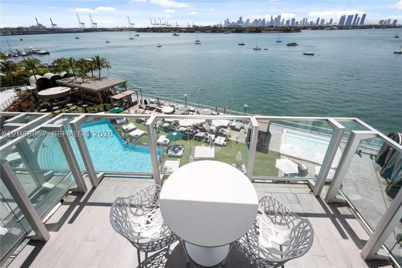 2 bedroom Condominium at 1100 West Ave 616, 1100 West Condo, Miami Beach — photo 3