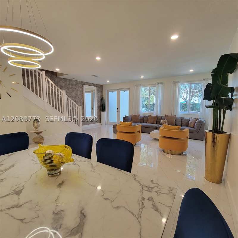 4 bedroom Townhouse at 10440 NW 67th St 10440, Landmark At Doral Central, Doral — photo 1