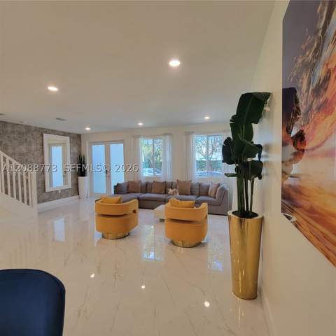 10440 NW 67th St 10440, Doral FL - photo 7 of 54