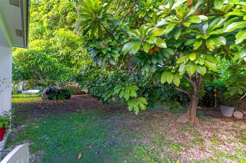 23031 SW 124th Ave, Miami FL - photo 8 of 34