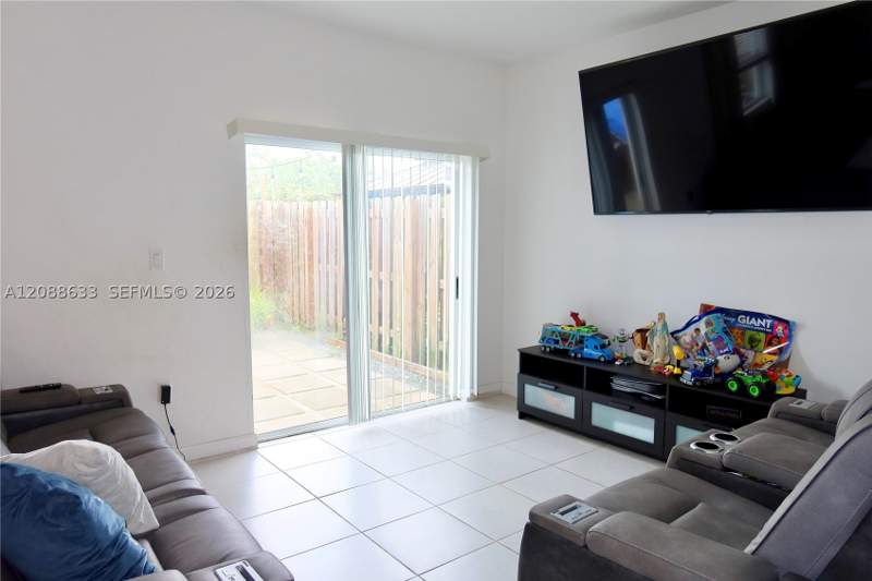 4 bedroom Townhouse at 2663 SE 10th St, Keys Gate Residential, Homestead — photo 5