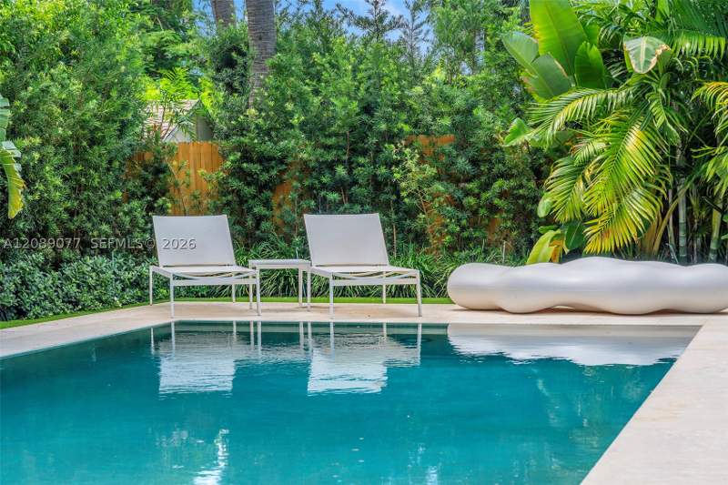 5 bedroom SingleFamilyResidence at 110 Venetian Way (Rivo Alto), Rivo Alto Amd, Miami Beach — photo 3
